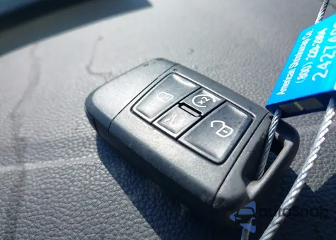 2021 Volkswagen Jetta 1.4T R-Line/1.4T S/1.4T Se из США, поврежденный, VIN 3VWC57BU7MM101740